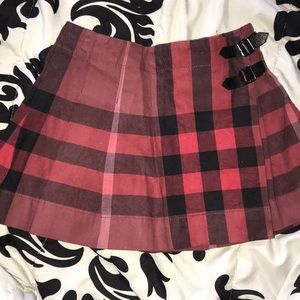 Burberry skirt